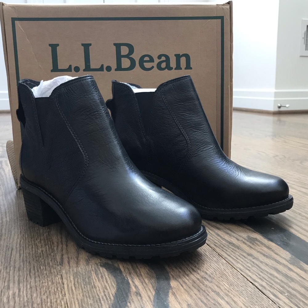 NIB Wide Ankle Boots NWOT